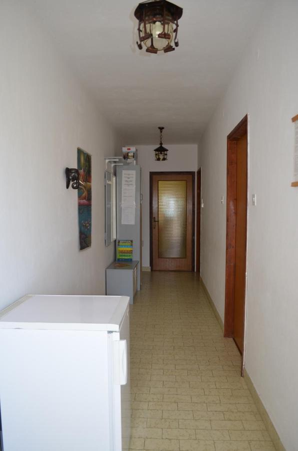 Apartments Aneva Baška Екстериор снимка