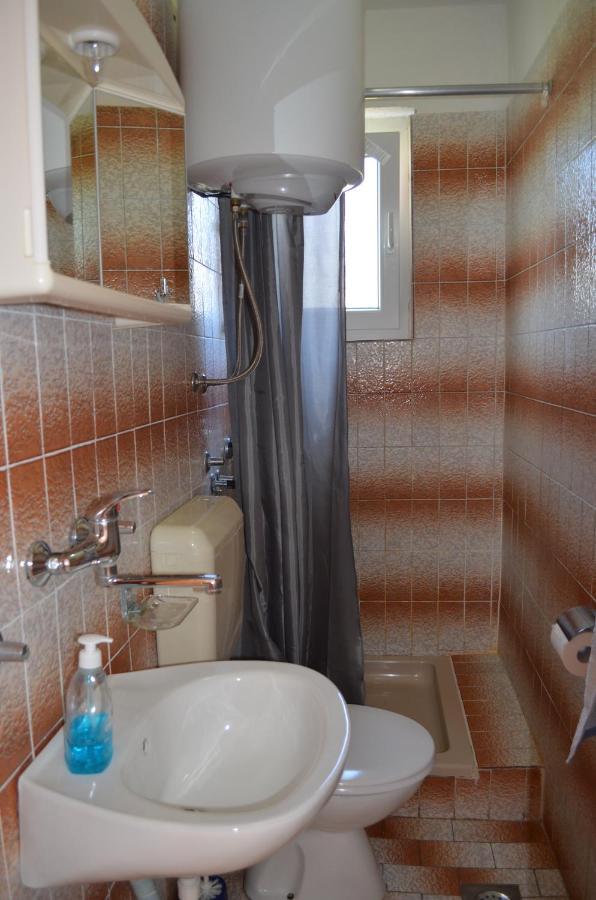 Apartments Aneva Baška Екстериор снимка