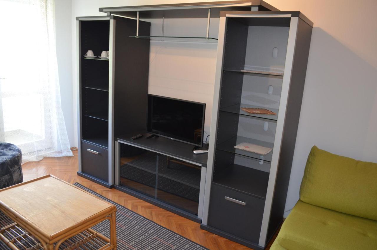 Apartments Aneva Baška Екстериор снимка